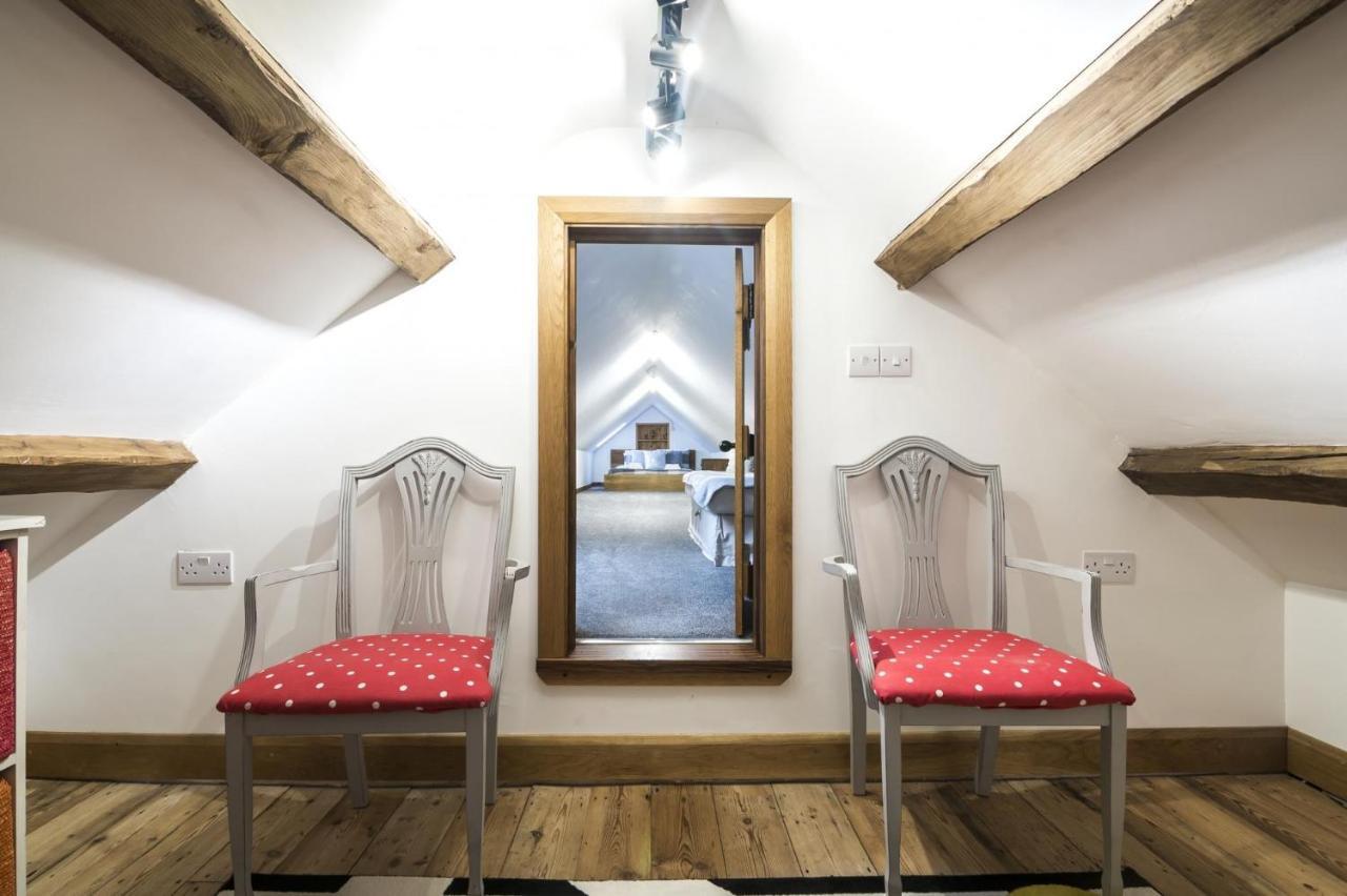 Orchard Cottage - Luxurious Barn Conversion - Beavers Hill Manorbier Εξωτερικό φωτογραφία