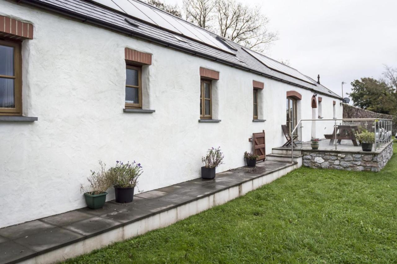 Orchard Cottage - Luxurious Barn Conversion - Beavers Hill Manorbier Εξωτερικό φωτογραφία